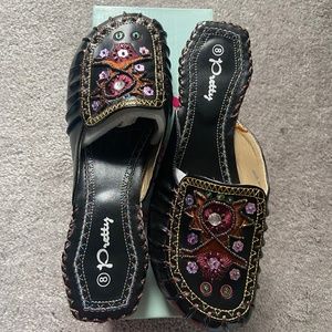 Pretty Black Multicolored Sequin Slides - Size 8